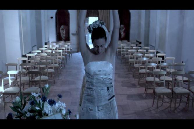 still_03