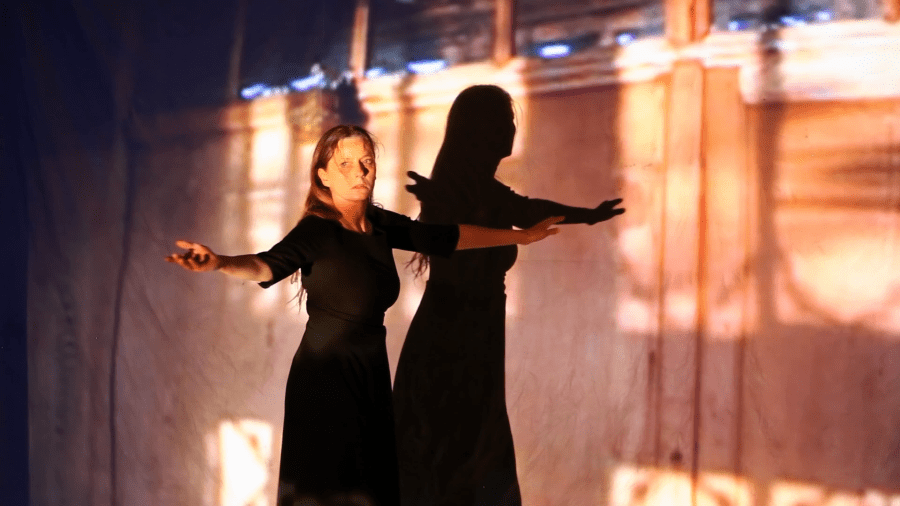 Screenshot from Fusion-Kashmir by Lhamo-mp4 - 2